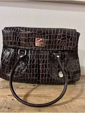 Harrods Croc-Embossed Patent Leather Shoulder Bag in Dark Brown